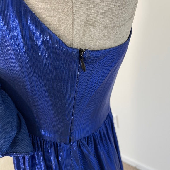 Retrofete "Natalie"Royal Blue metallic Gown - Picture 9 of 14